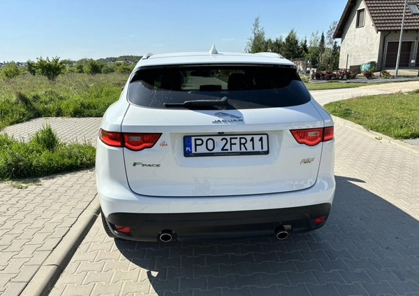 Jaguar F-Pace cena 122000 przebieg: 154000, rok produkcji 2018 z Łaszczów małe 29